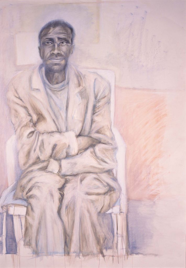 L'uomo in completo bianco